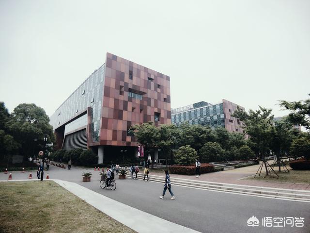 是选择西交利物浦大学，还是合肥工业大学？