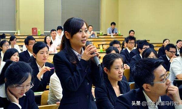 我们还能承受多少国外留学生回国？